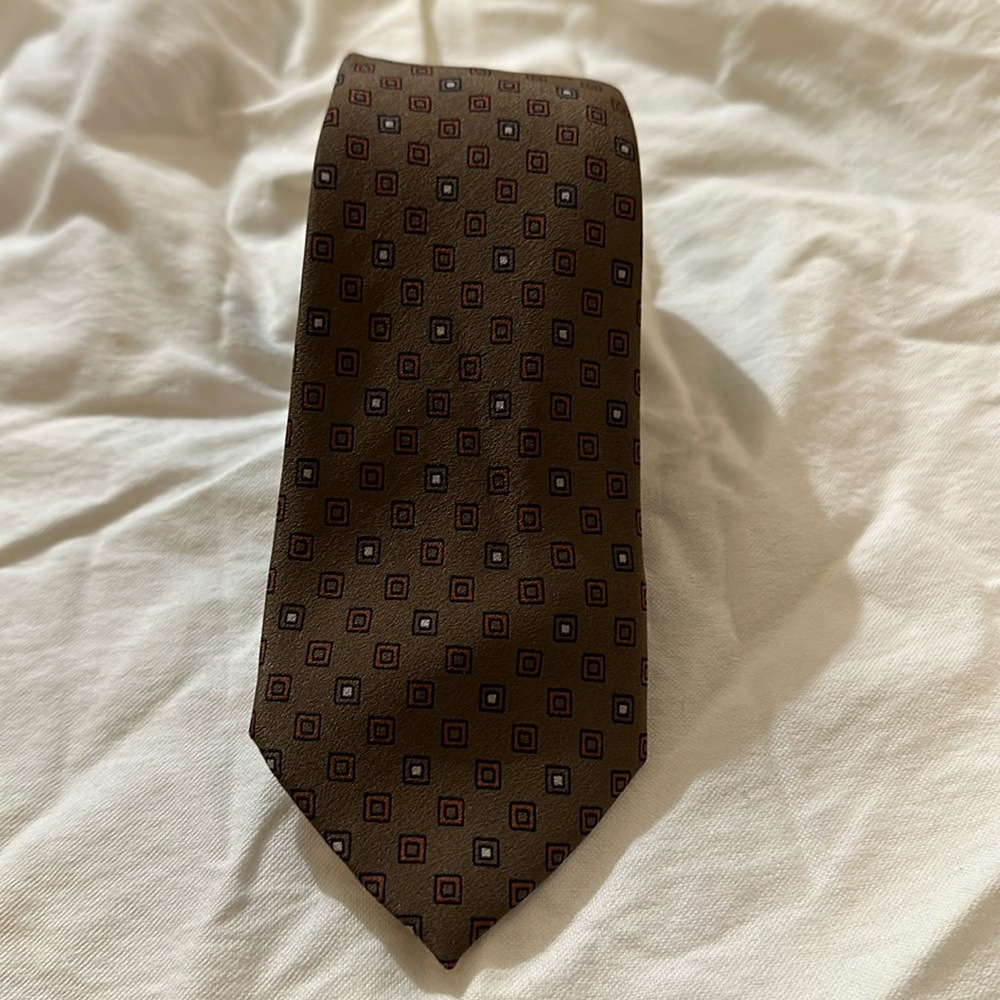 VTG Britches of Georgetown Brown Red Gray Neck Tie Square Design